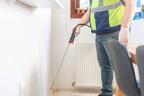 Best Emergency Pest Control  in Catlin, IL